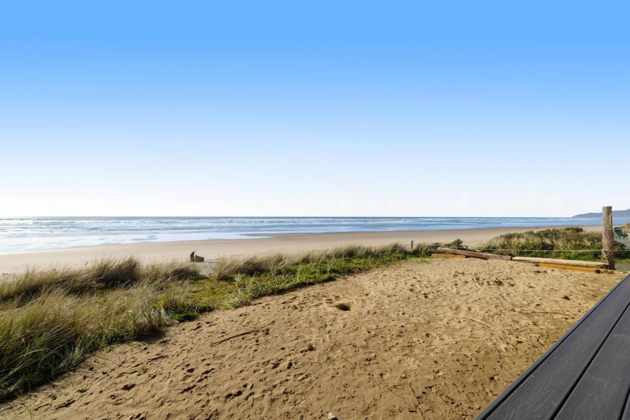 Ace'S Beach House Rockaway Beach Bagian luar foto