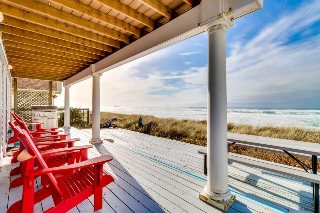 Ace'S Beach House Rockaway Beach Bagian luar foto